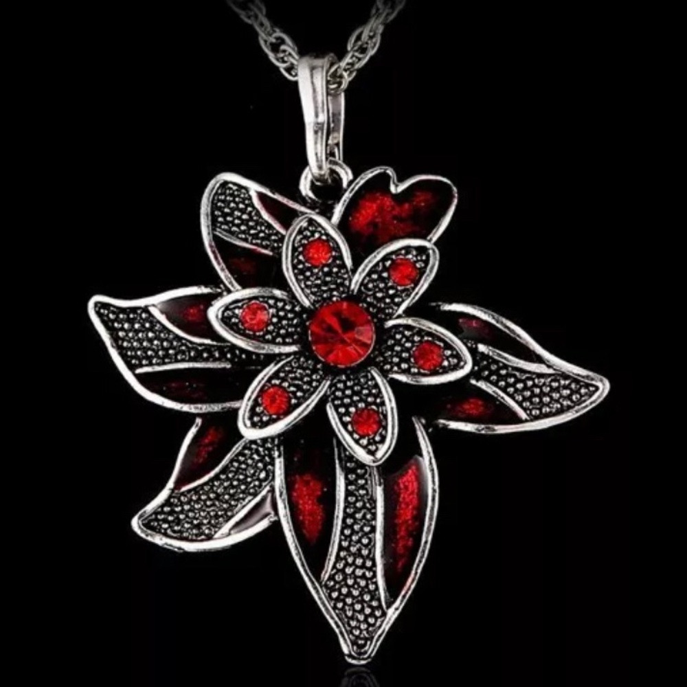 New Red Or Blue Flower Statement Necklace